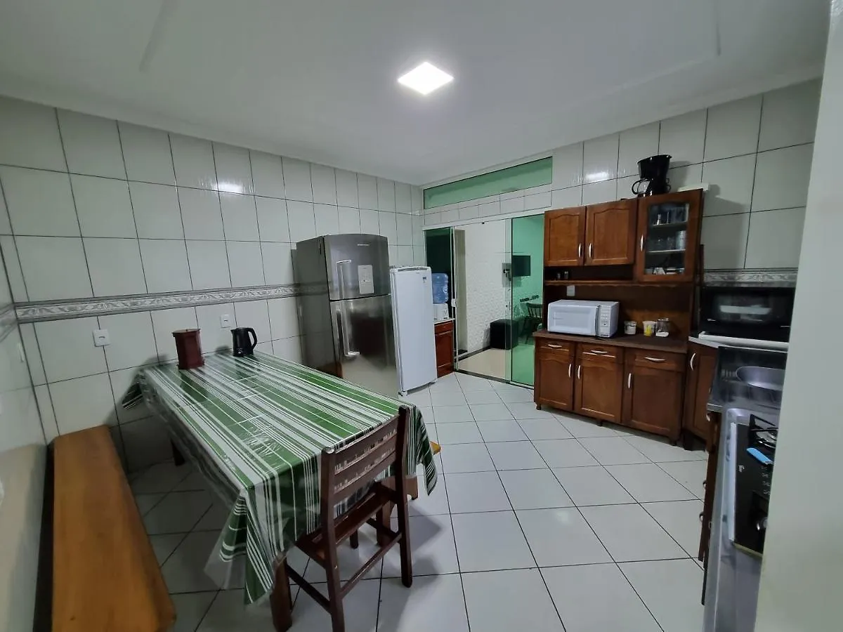Casa A 500 Metros Da Praia Em Balneario Picarras Holiday home